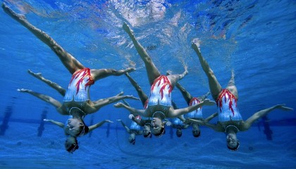 开云体育-跨界奇观！纽约尼克斯备战意甲，姆巴佩IG刷纪录，国际米兰强势反弹看傻球迷